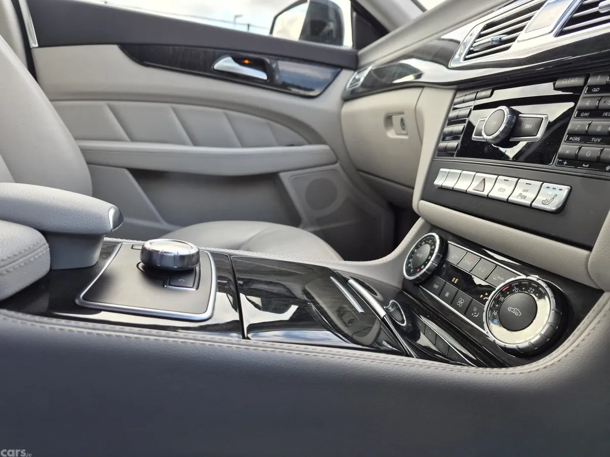 Mercedes-Benz CLS Coupe, Diesel, 2013, Black