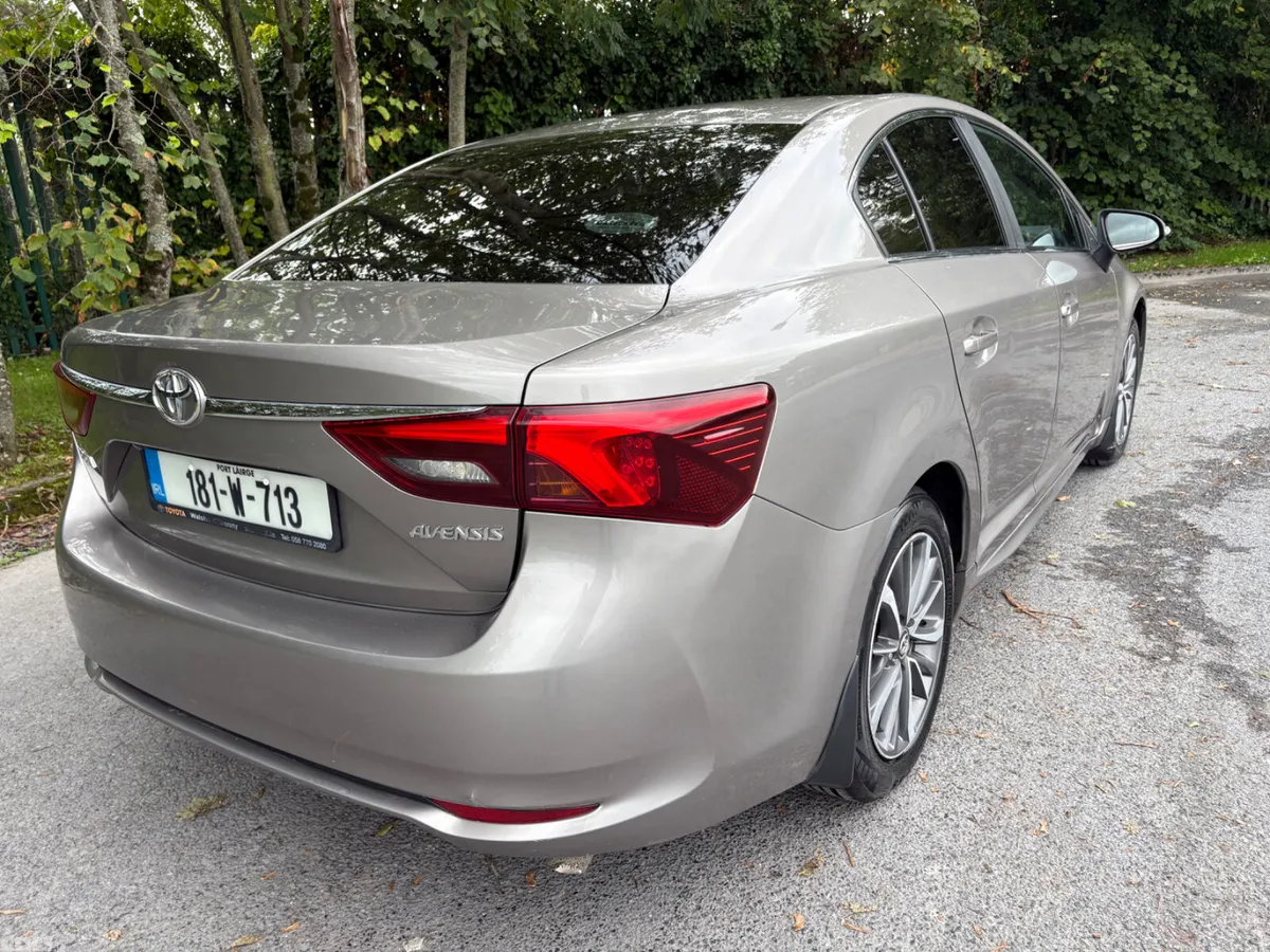 Toyota Avensis Saloon, Diesel, 2018, Brown