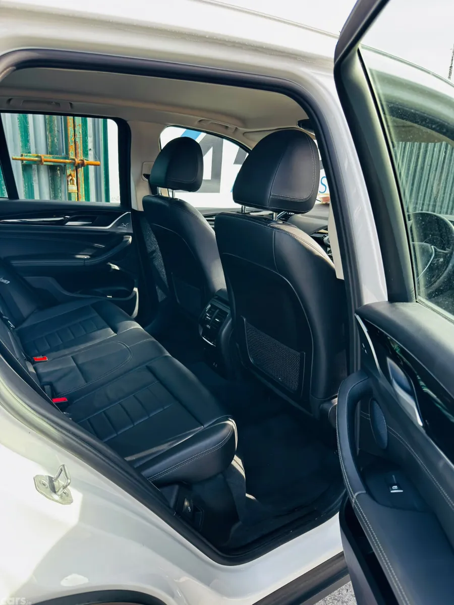 BMW X3 SUV, Petrol Plug-in Hybrid, 2021, White