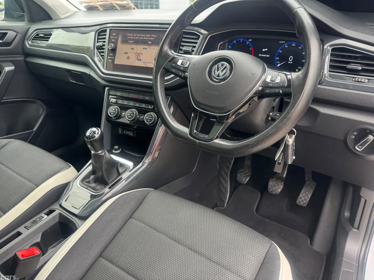 Volkswagen T-Roc SUV, Petrol, 2019, White