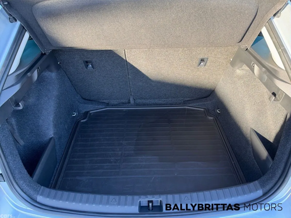 Skoda Scala Hatchback, Petrol, 2025, Silver
