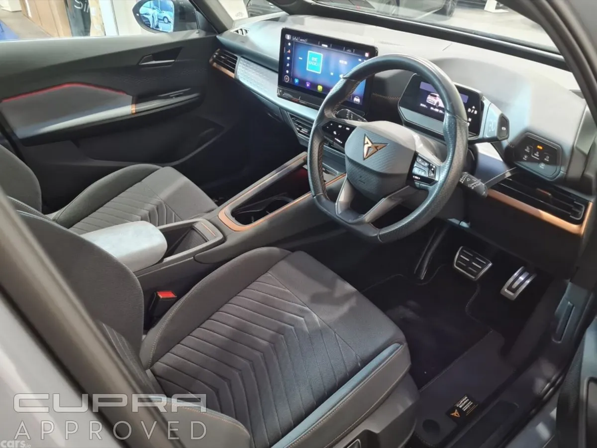 Cupra Born Estate, Electric, 2023, Grey