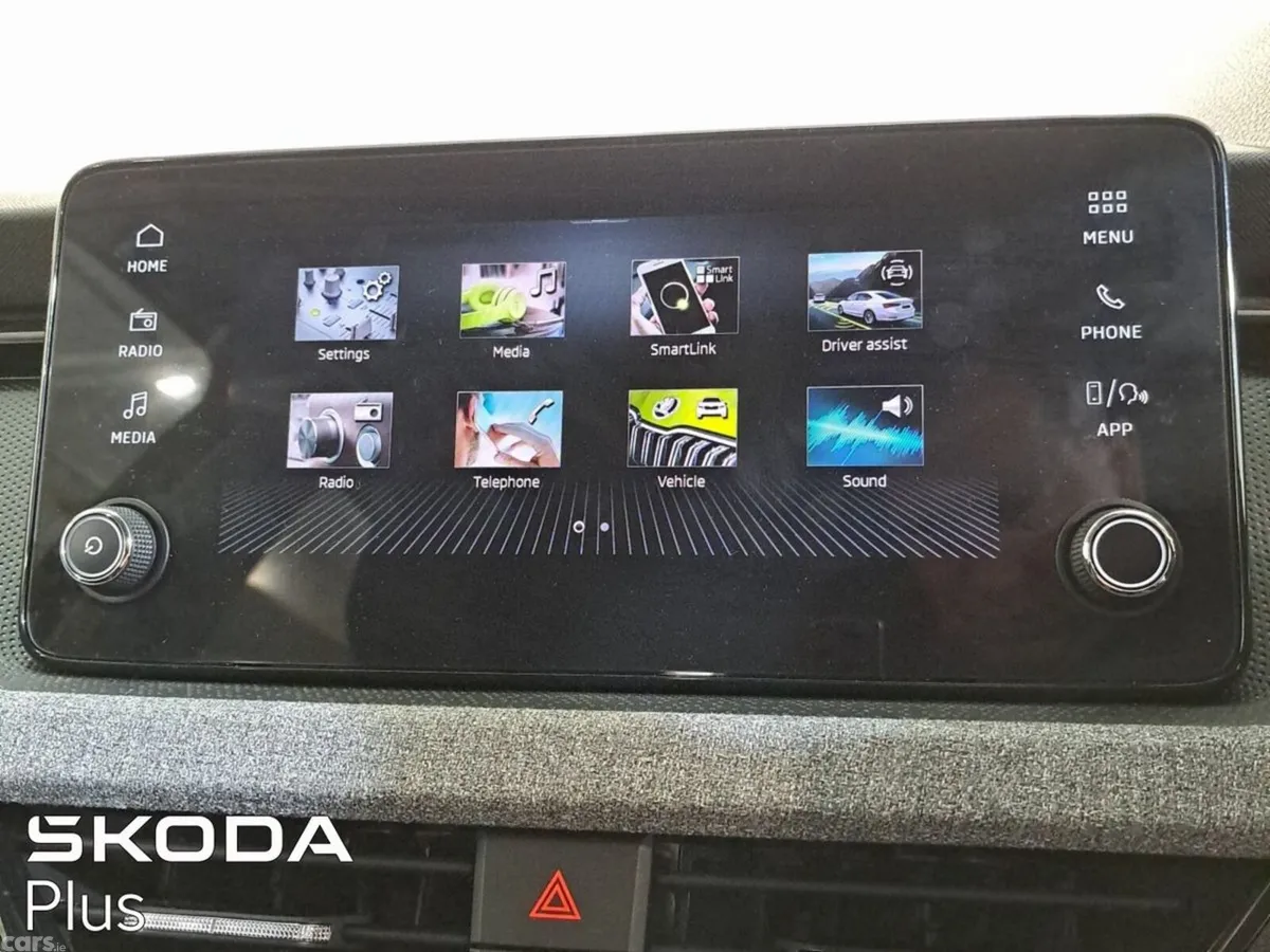 Skoda Kamiq Hatchback, Petrol, 2026, Black