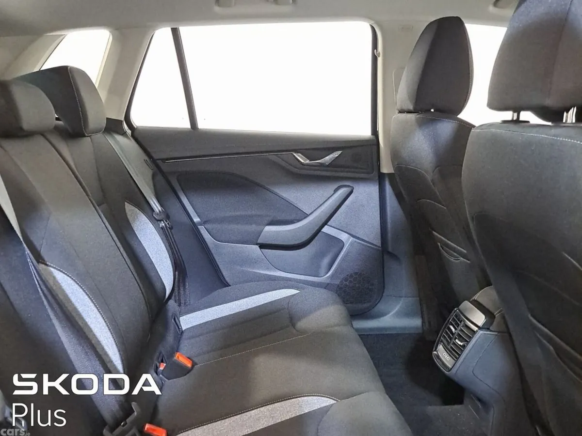 Skoda Kamiq Hatchback, Petrol, 2026, Black