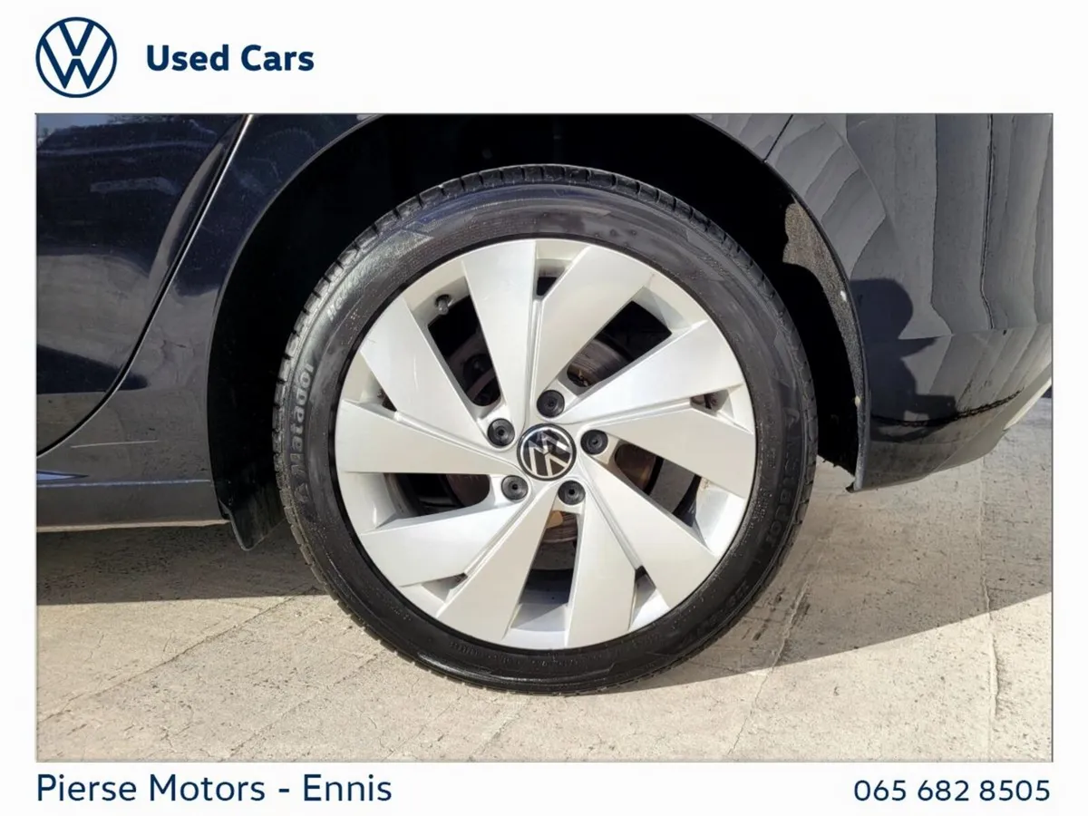 Volkswagen Golf Estate, Diesel, 2023, Black