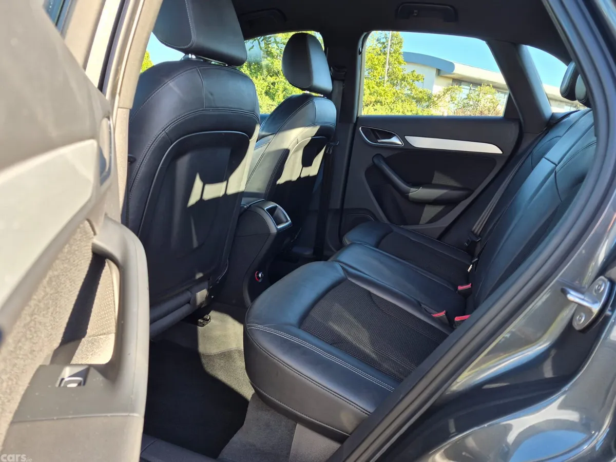 Audi Q3 SUV, Diesel, 2014, Grey