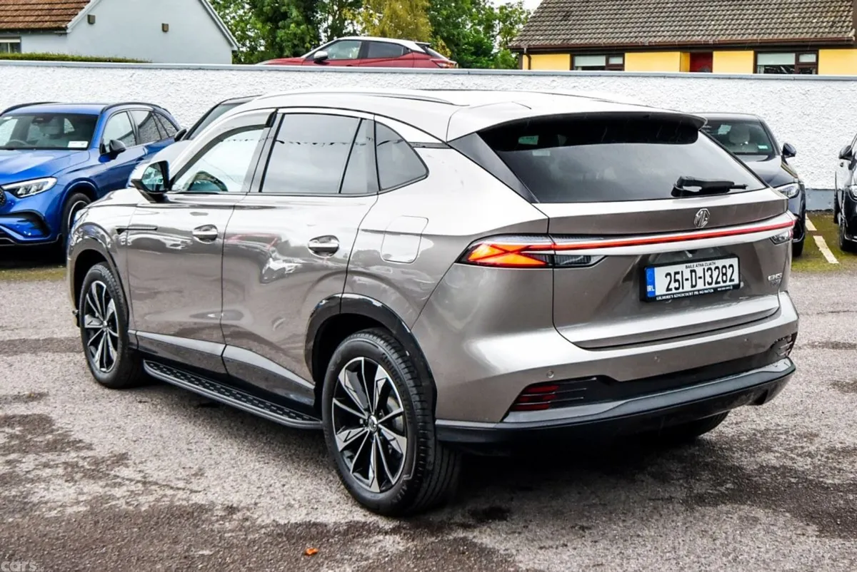 MG HS Hatchback, Petrol Plug-in Hybrid, 2025, Grey