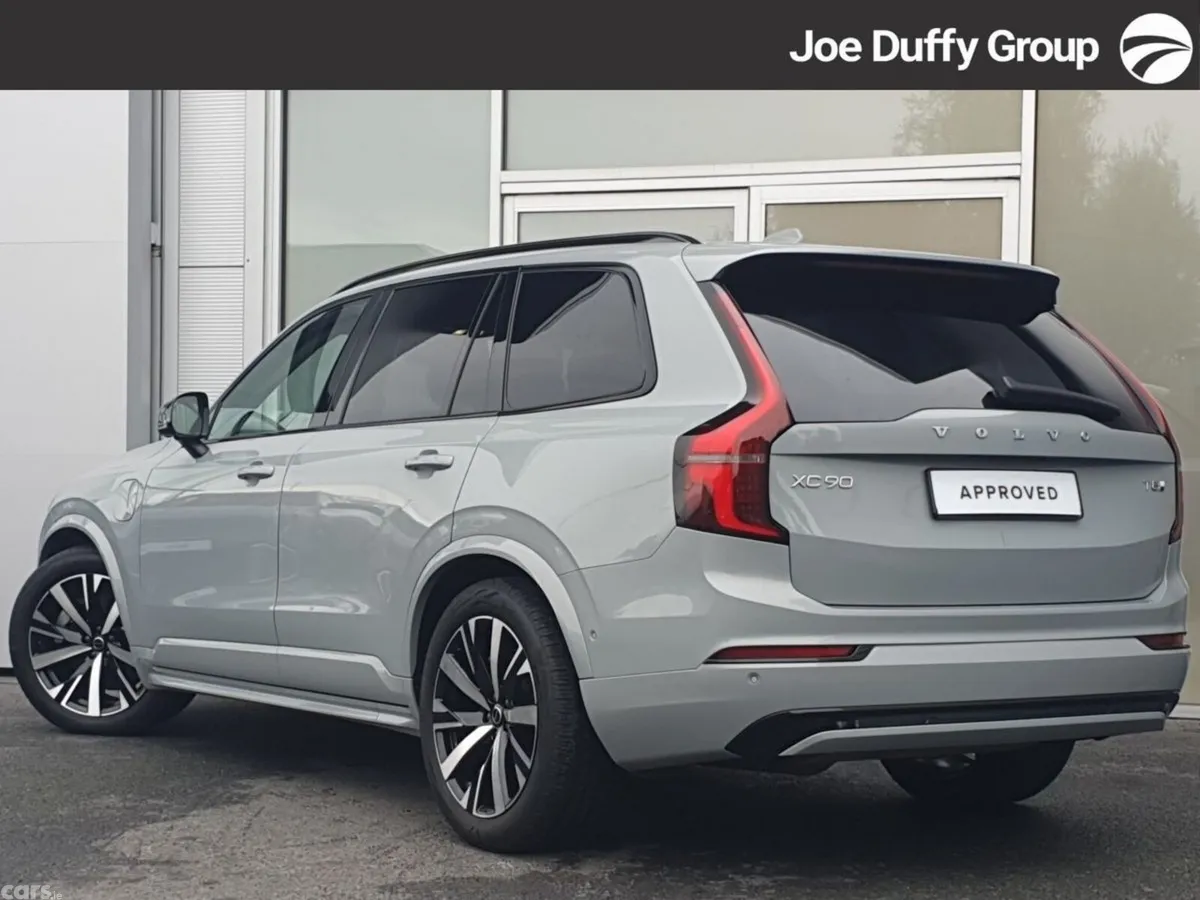Volvo XC90 SUV, Petrol Plug-in Hybrid, 2025, Grey