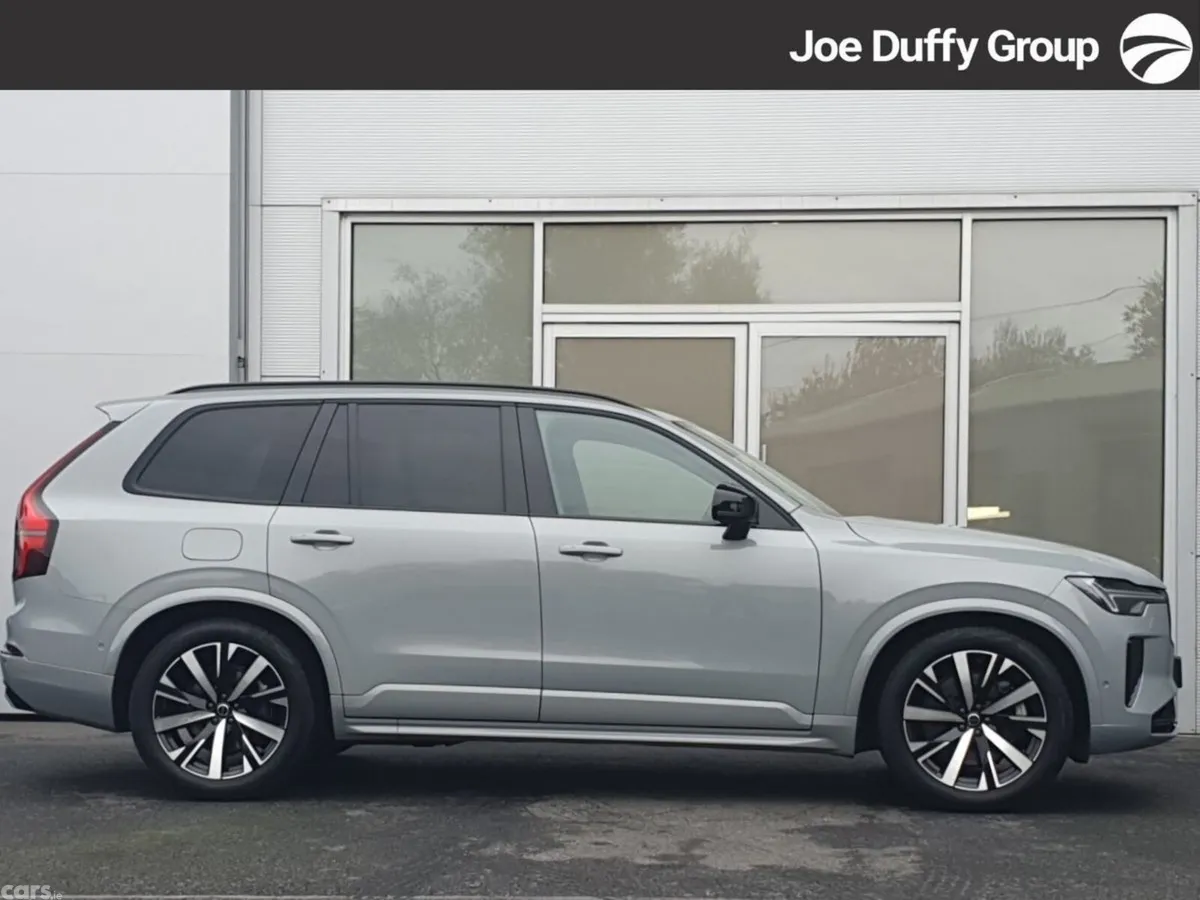 Volvo XC90 SUV, Petrol Plug-in Hybrid, 2025, Grey