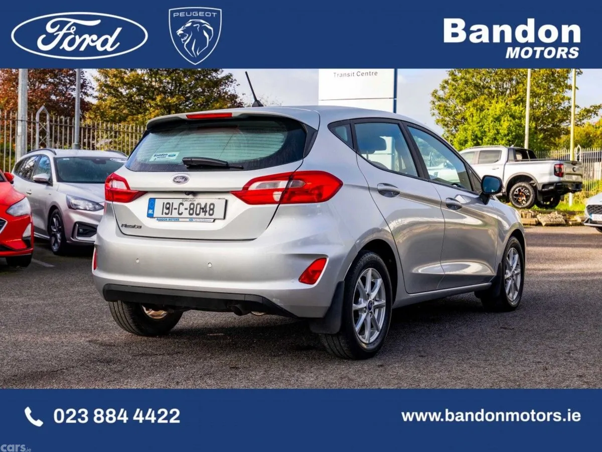 Ford Fiesta Hatchback, Petrol, 2019, Grey
