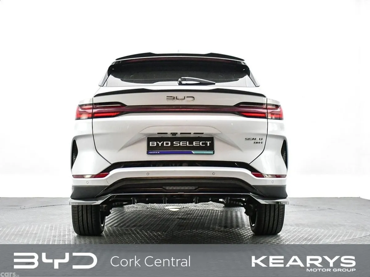 BYD SEAL U SUV, Petrol Plug-in Hybrid, 2026, White