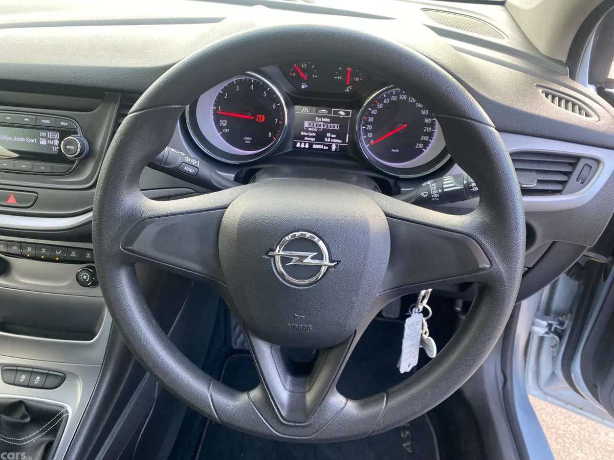 Opel Astra Hatchback, Petrol, 2018, Grey
