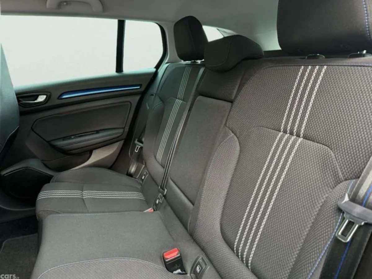 Renault Megane Estate, Petrol, 2021, Black