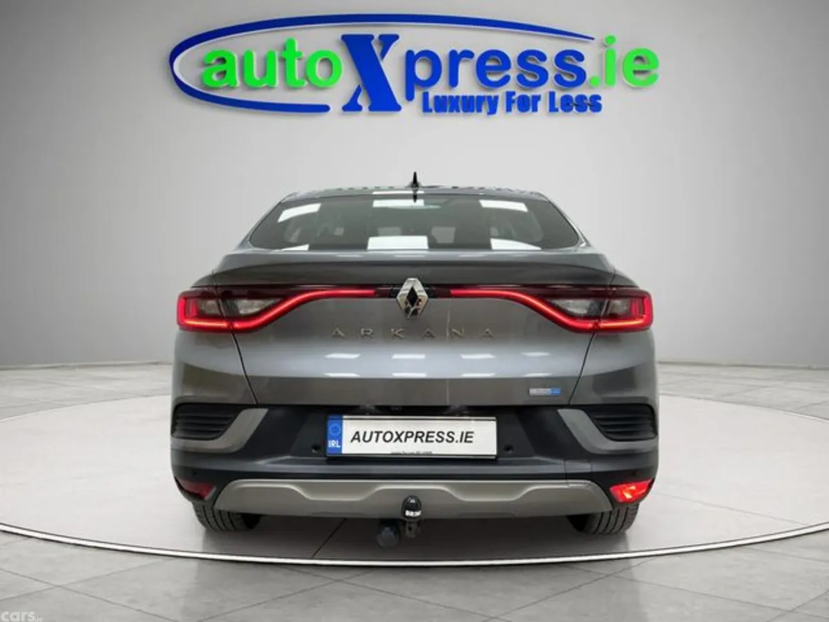 Renault Arkana Hatchback, Petrol Hybrid, 2022, Grey