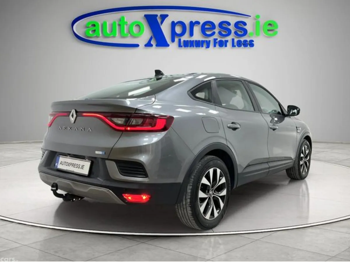 Renault Arkana Hatchback, Petrol Hybrid, 2022, Grey