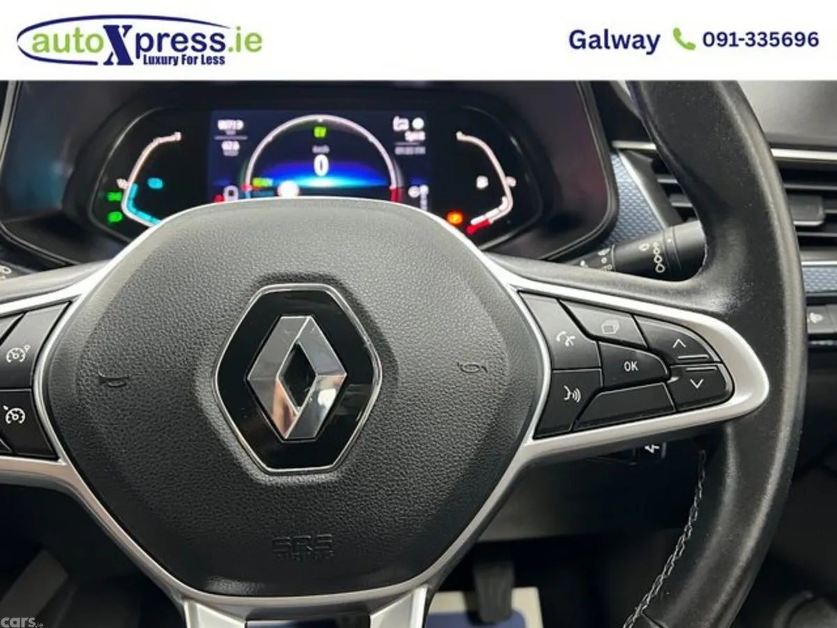 Renault Arkana Hatchback, Petrol Hybrid, 2022, Grey