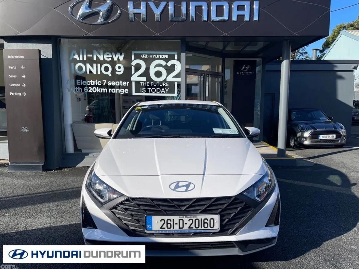 Hyundai i20 Hatchback, Petrol, 2026, White