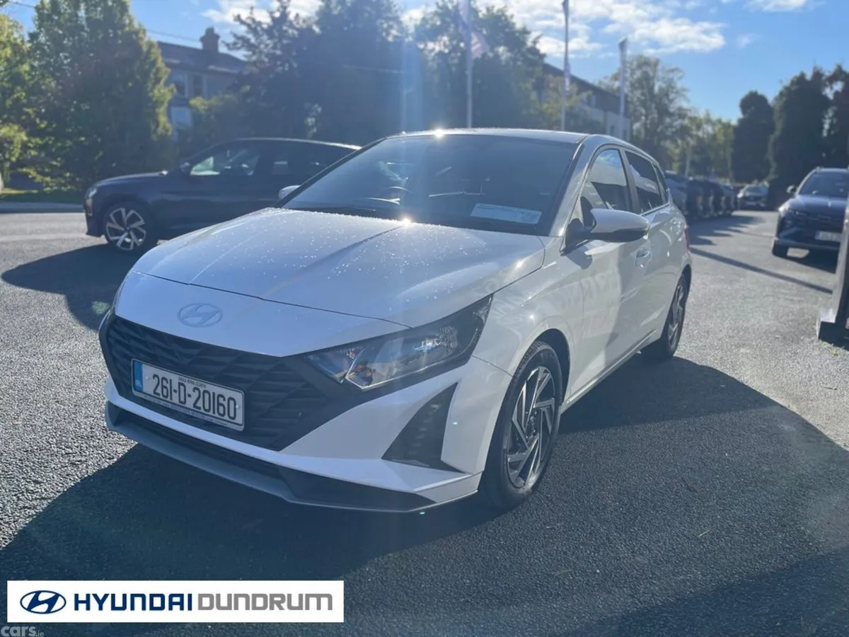 Hyundai i20 Hatchback, Petrol, 2026, White
