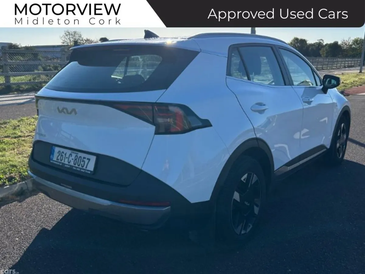Kia Sportage SUV, Diesel Hybrid, 2026, White