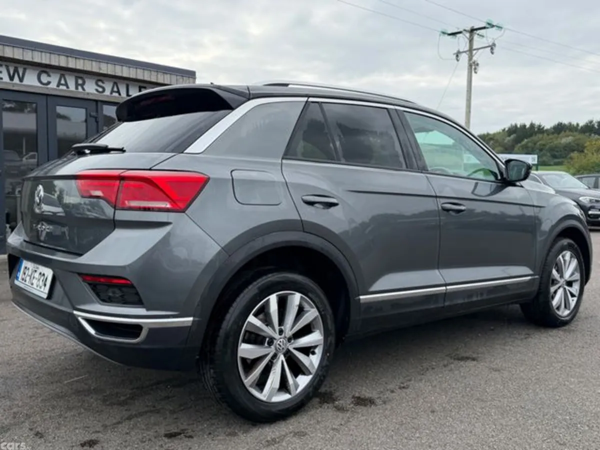 Volkswagen T-Roc Estate, Diesel, 2019, Grey