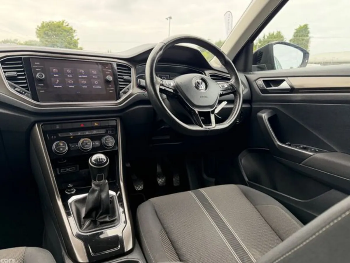 Volkswagen T-Roc Estate, Diesel, 2019, Grey