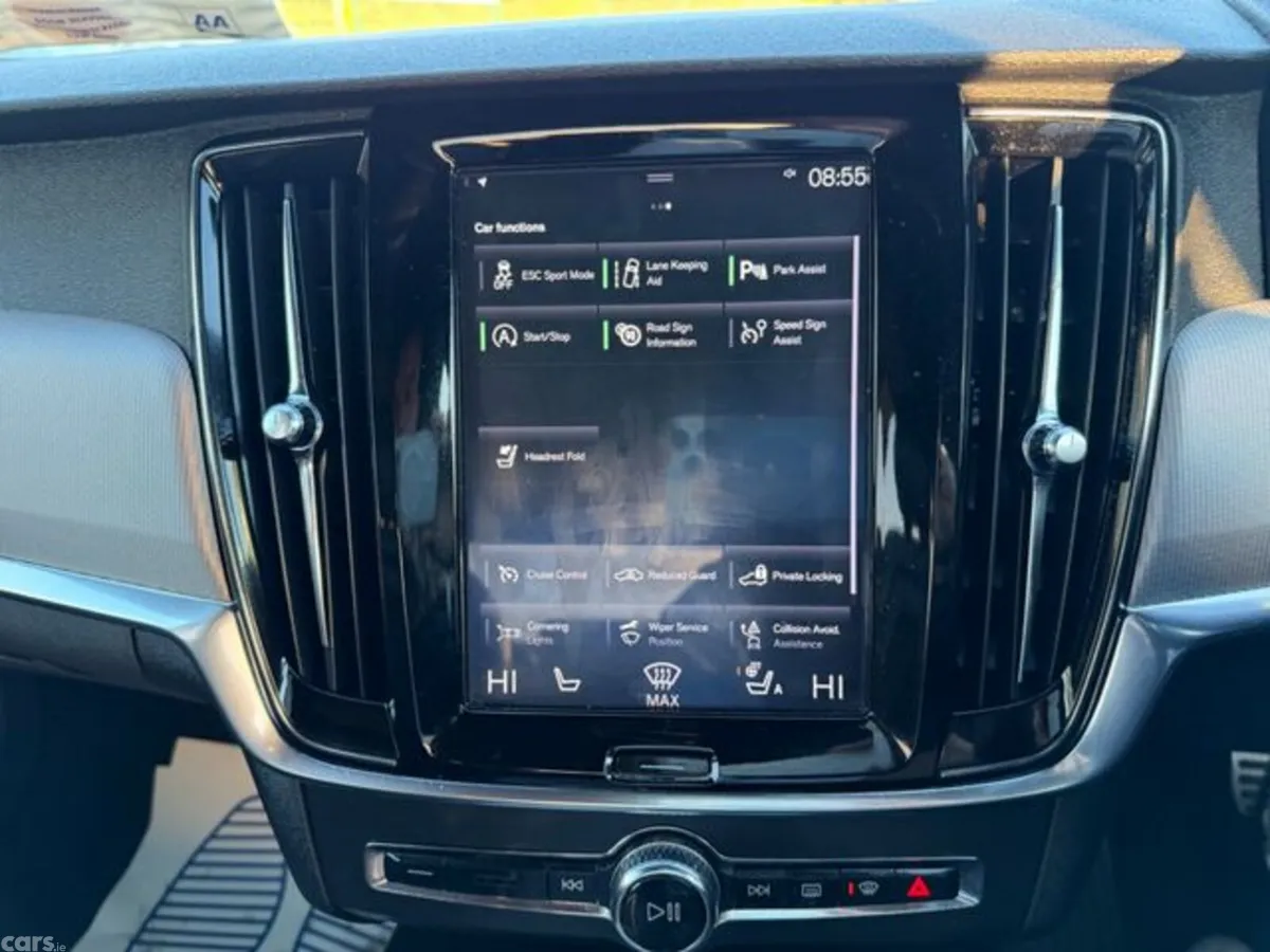 Volvo S90 Saloon, Diesel, 2018, Black