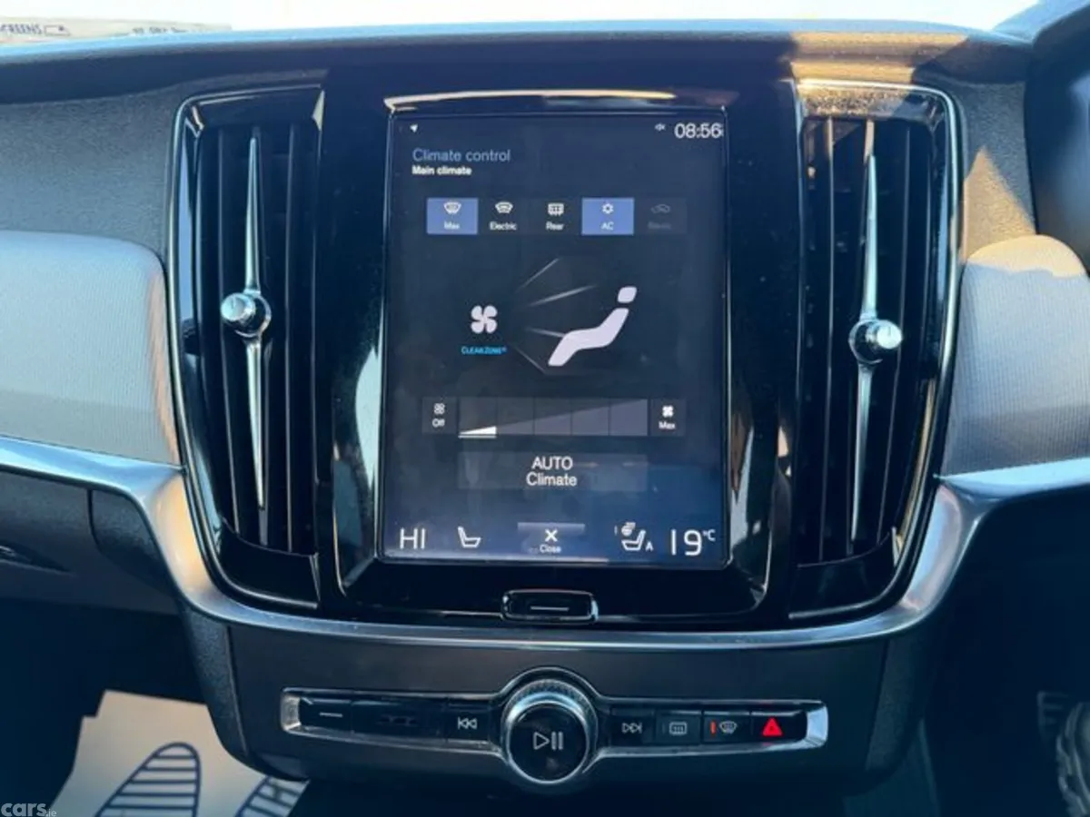 Volvo S90 Saloon, Diesel, 2018, Black