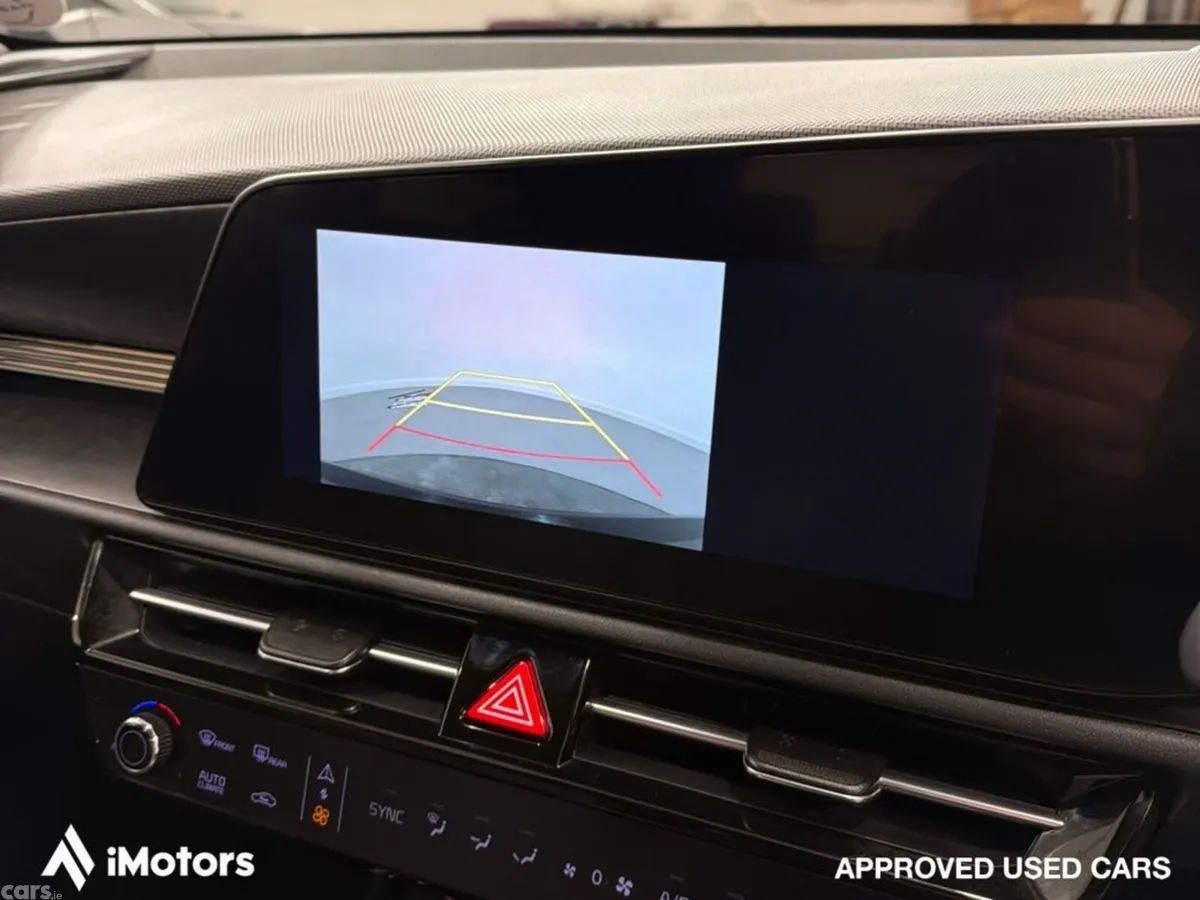 Kia Niro SUV, Petrol Hybrid, 2026, Black