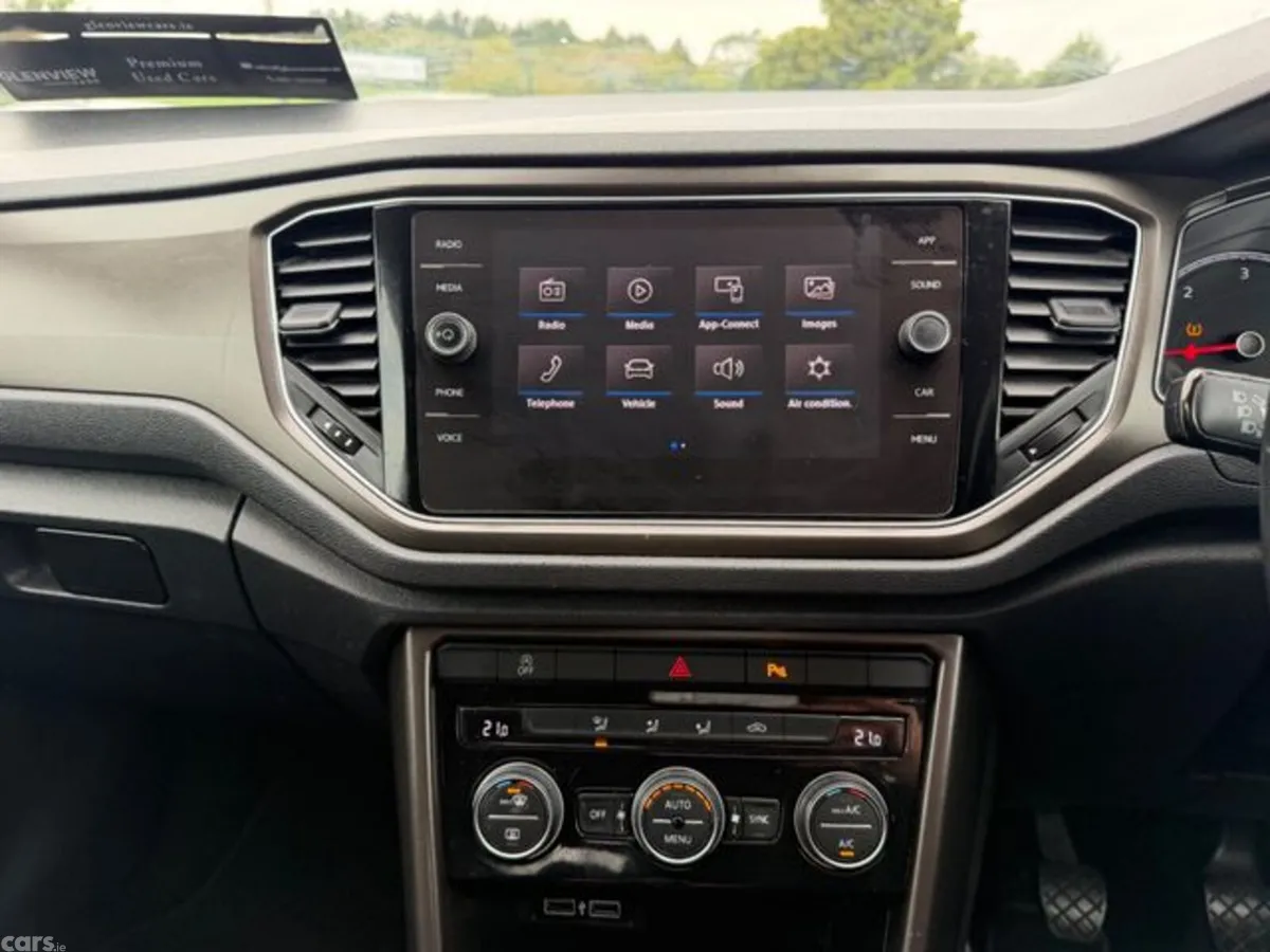 Volkswagen T-Roc Estate, Diesel, 2019, Grey