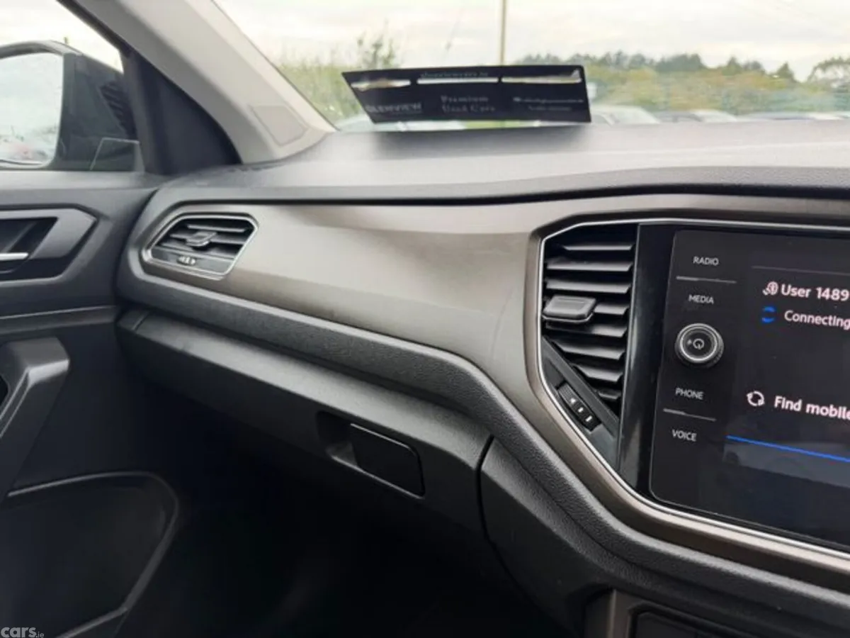 Volkswagen T-Roc Estate, Diesel, 2019, Grey