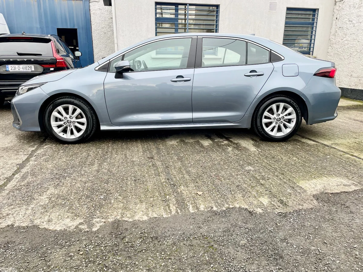 Toyota Corolla Saloon, Petrol Hybrid, 2024, Grey