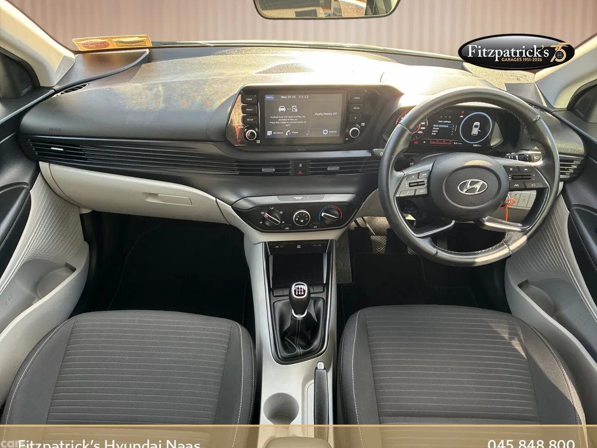 Hyundai i20 Hatchback, Petrol, 2021, White