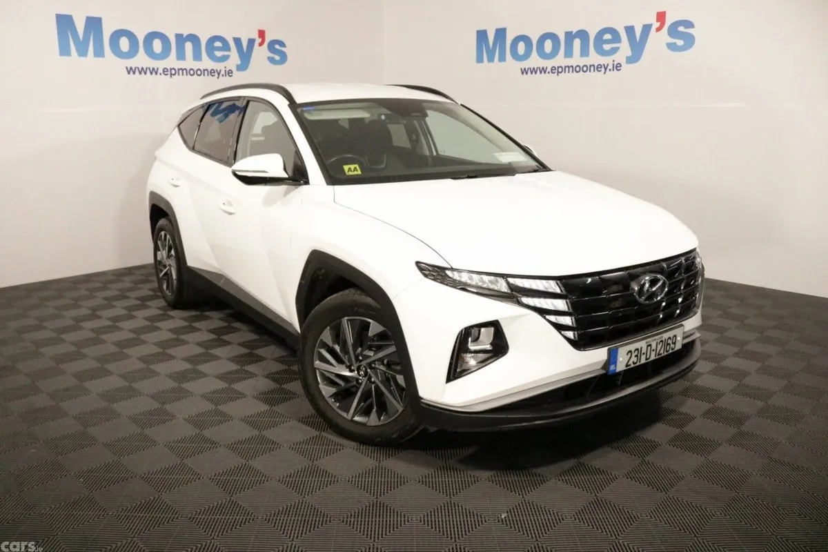 Hyundai Tucson SUV, Diesel, 2023, White
