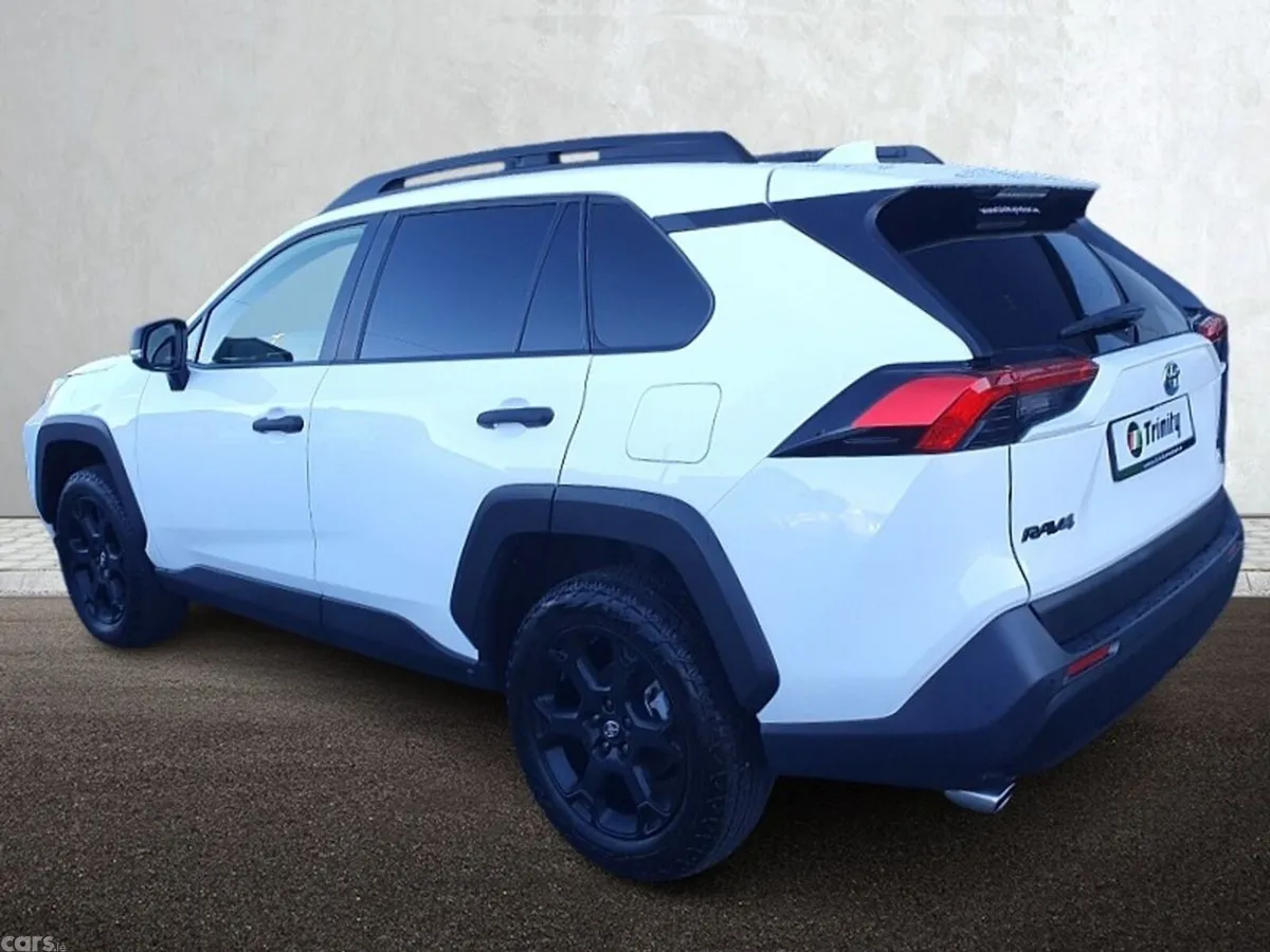 Toyota RAV4 SUV, Petrol Hybrid, 2023, White