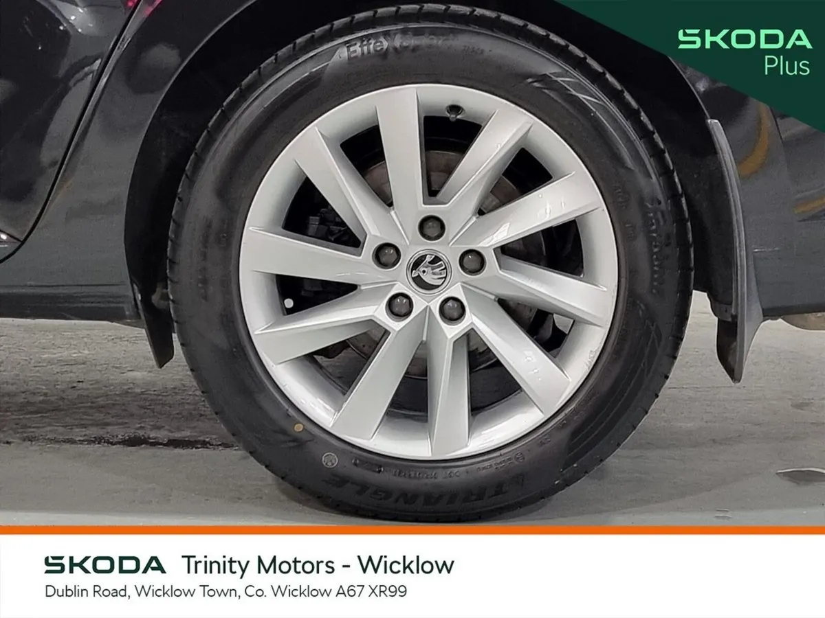 Skoda Superb Saloon, Petrol, 2024, Black
