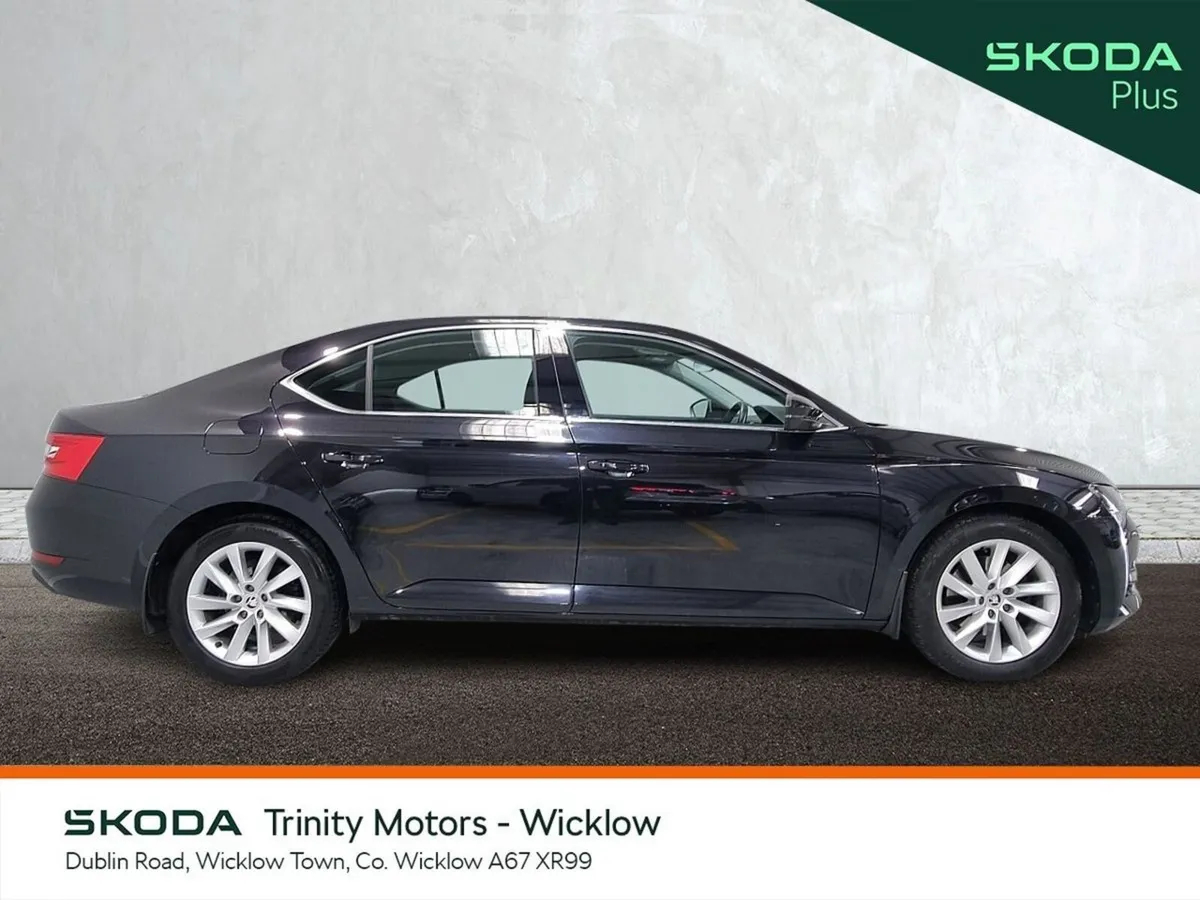 Skoda Superb Saloon, Petrol, 2024, Black