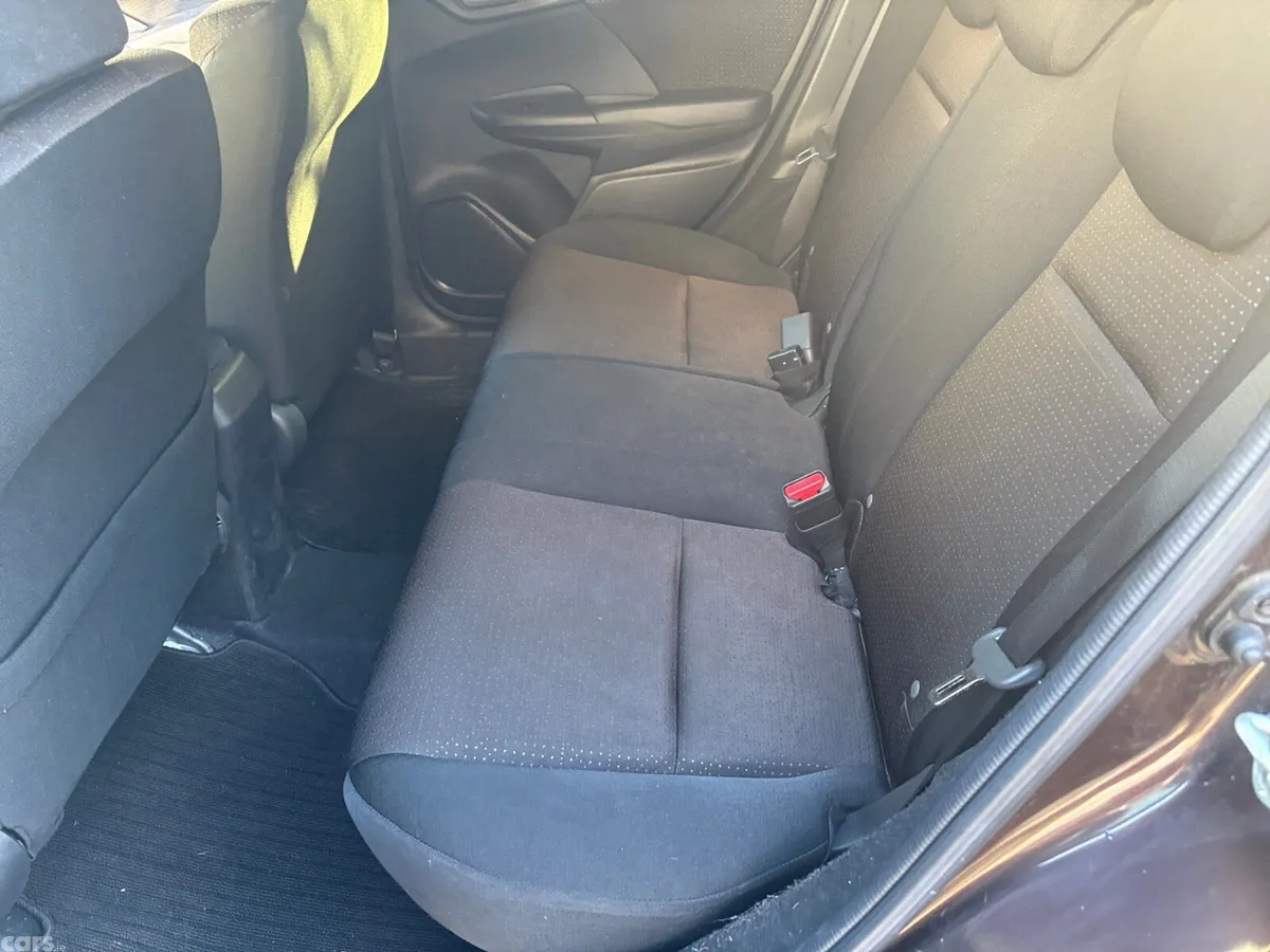 Honda Fit Hatchback, Petrol Hybrid, 2017, Silver