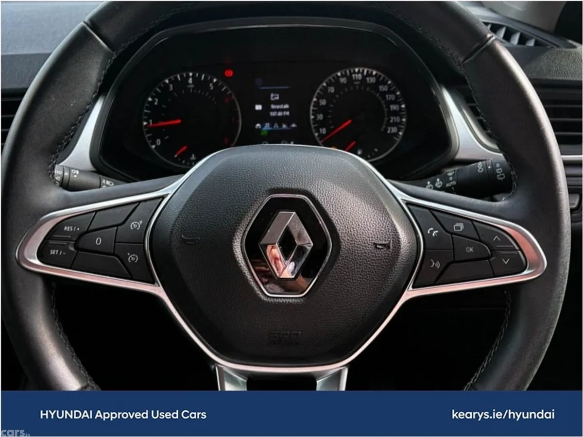 Renault Captur SUV, Petrol, 2023, Black