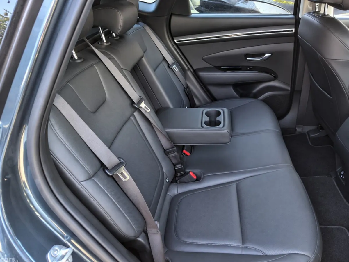 Hyundai Tucson SUV, Petrol Hybrid, 2024, Blue