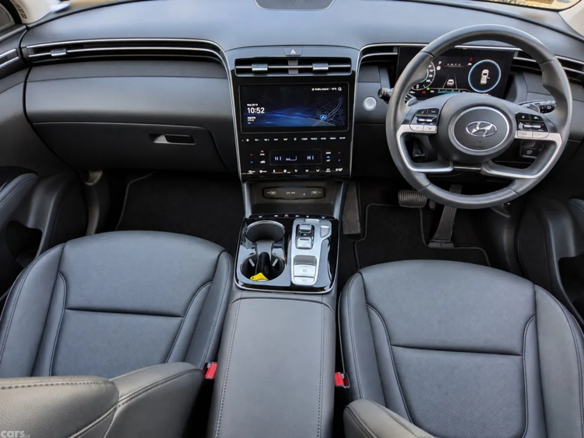 Hyundai Tucson SUV, Petrol Hybrid, 2024, Blue