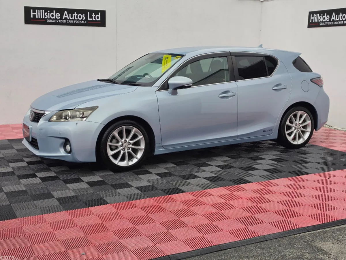 Lexus CT Hatchback, Petrol Hybrid, 2012, Blue