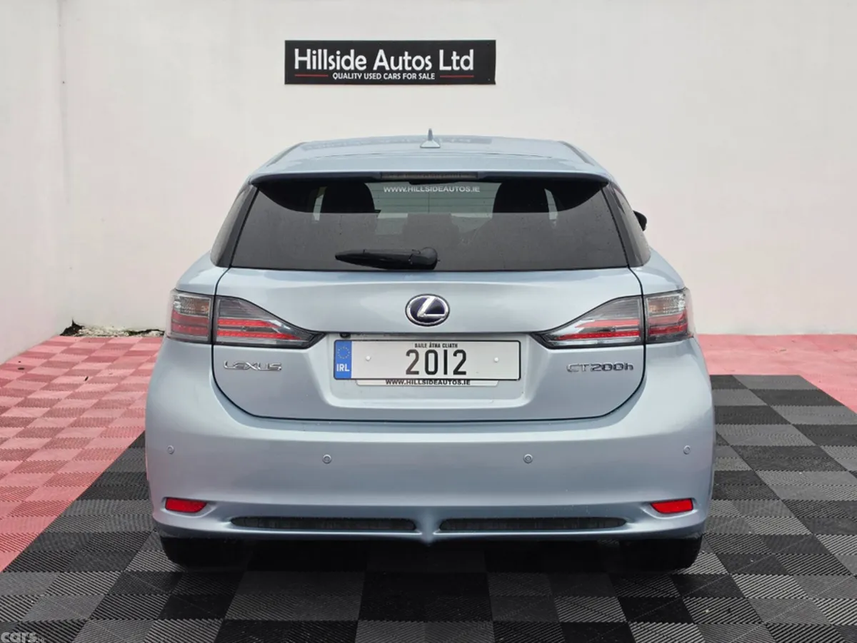 Lexus CT Hatchback, Petrol Hybrid, 2012, Blue