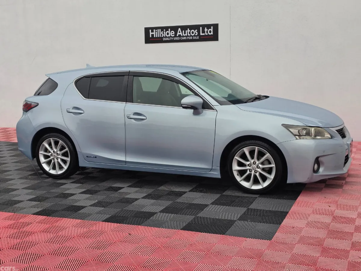 Lexus CT Hatchback, Petrol Hybrid, 2012, Blue