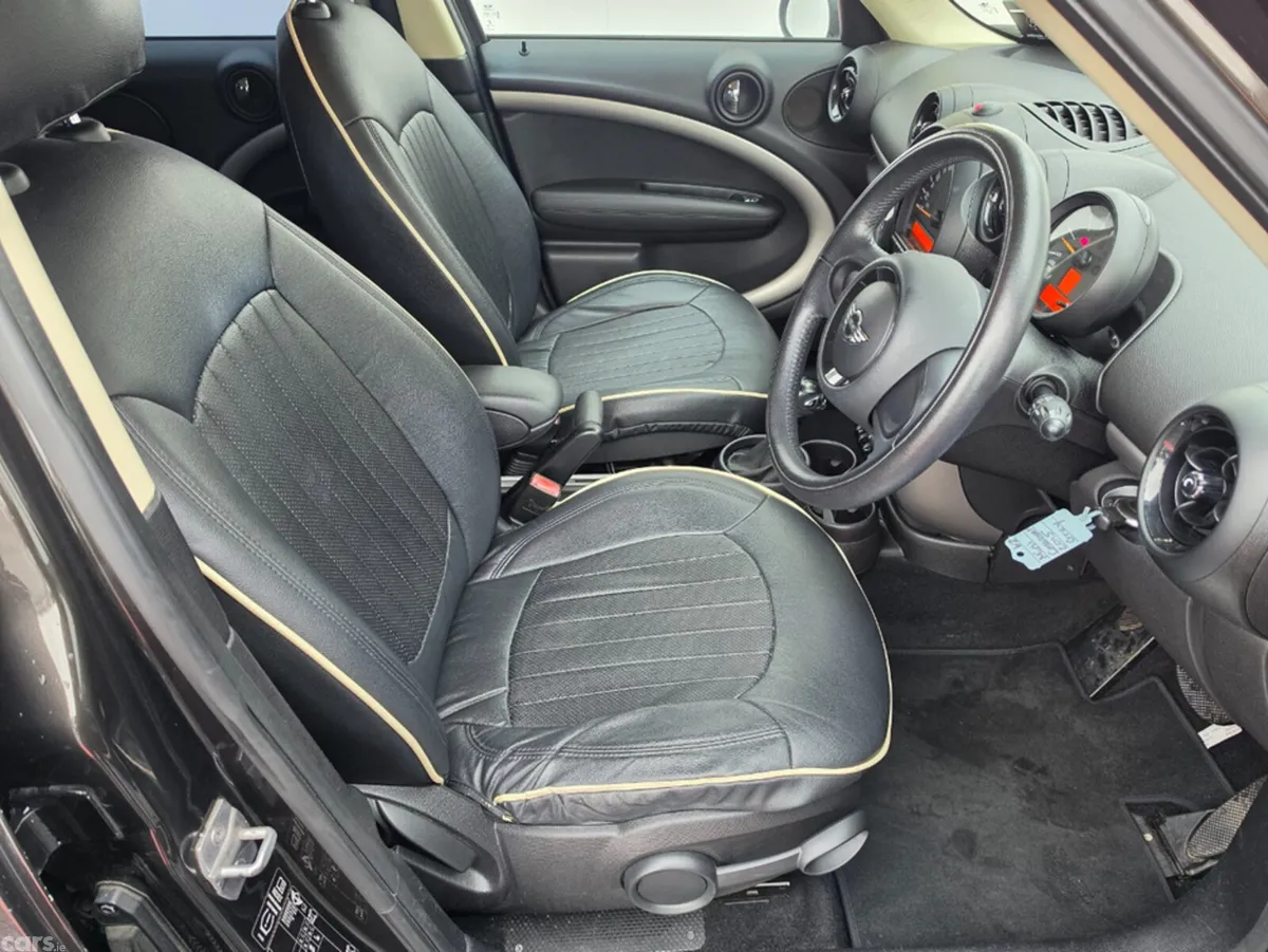 Mini Cooper Hatchback, Diesel, 2015, Grey