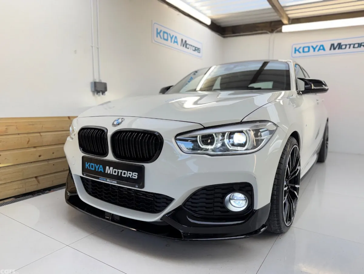 BMW 1-Series Hatchback, Diesel, 2017, White