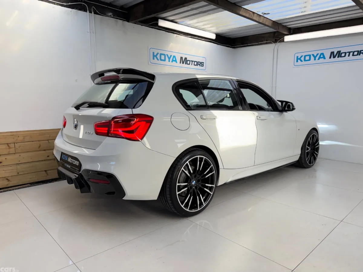 BMW 1-Series Hatchback, Diesel, 2017, White