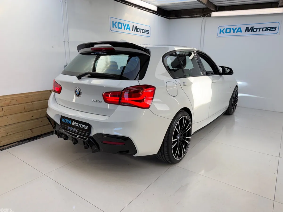 BMW 1-Series Hatchback, Diesel, 2017, White