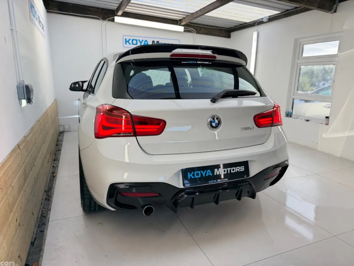 BMW 1-Series Hatchback, Diesel, 2017, White