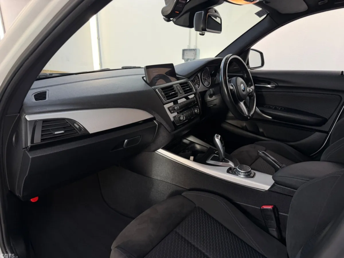 BMW 1-Series Hatchback, Diesel, 2017, White