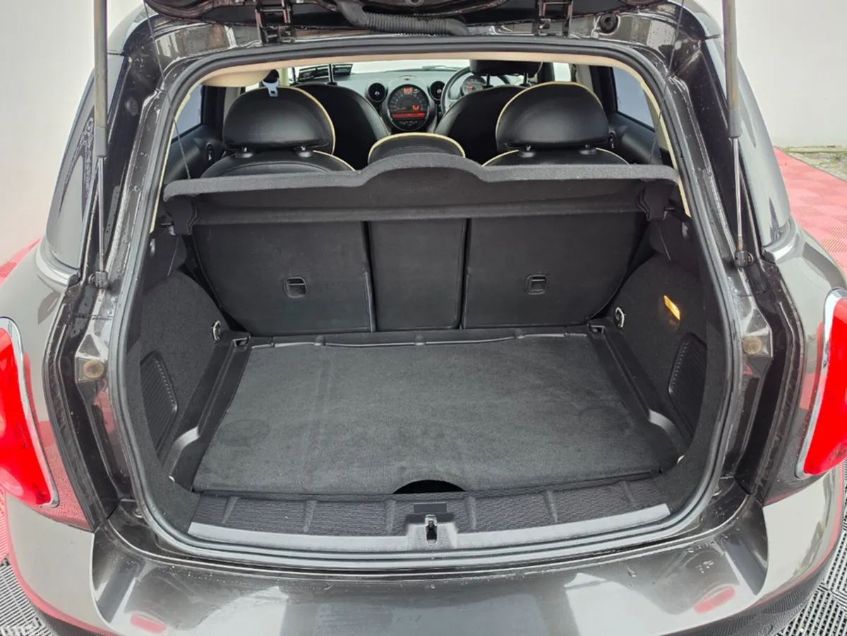 Mini Cooper Hatchback, Diesel, 2015, Grey